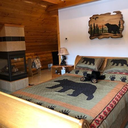 Black River Crossing Bed & Breakfast Bessemer Екстер'єр фото