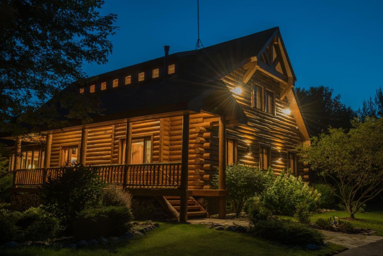 Black River Crossing Bed & Breakfast Bessemer Екстер'єр фото